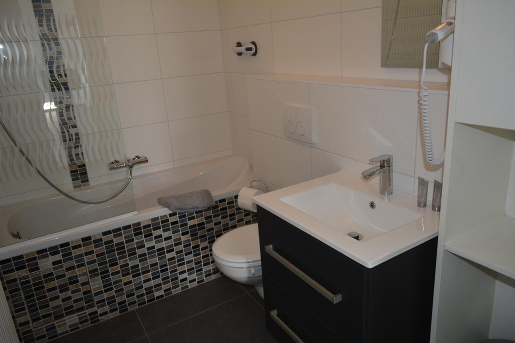 Entre Deux Pays Apartments Spa Ruang foto